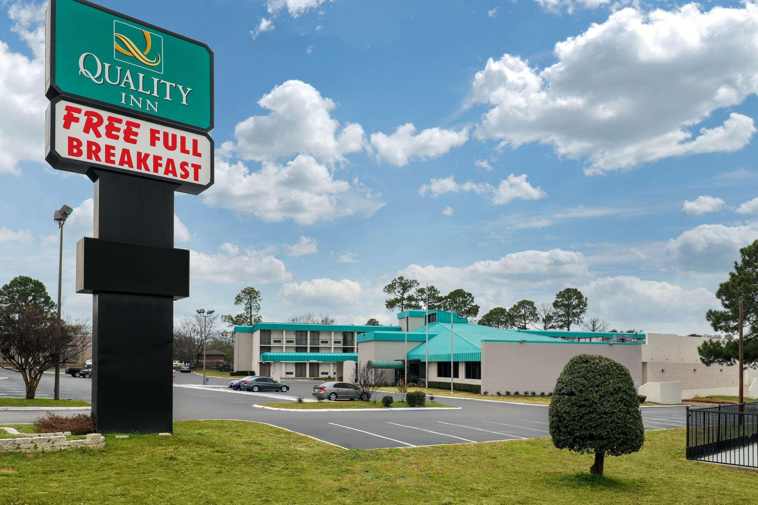 Quality Inn Tyler - Lindale Exterior photo